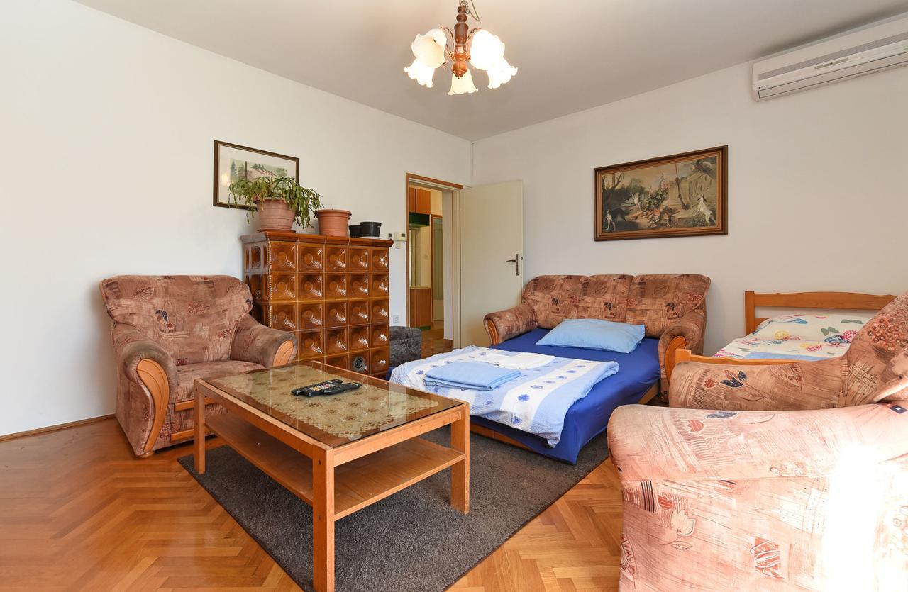 Apartments Josip 74 Pula Luaran gambar