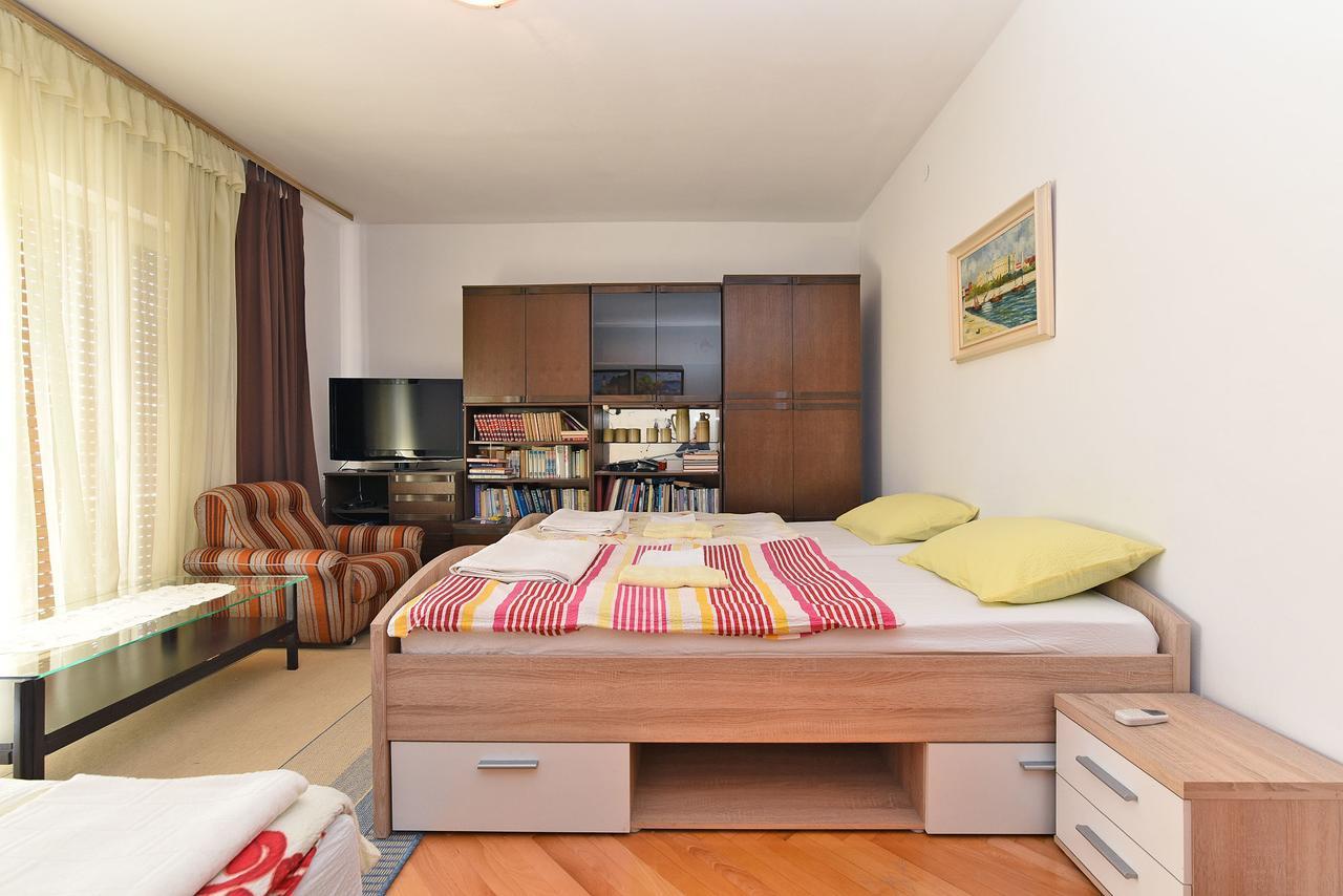 Apartments Josip 74 Pula Luaran gambar
